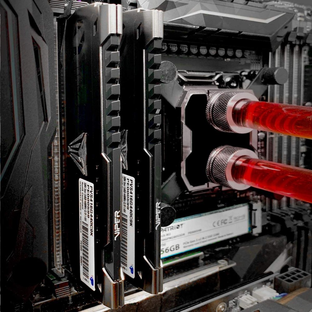Patriot Viper Steel 8GB DDR4 3600 CL18 1.35V